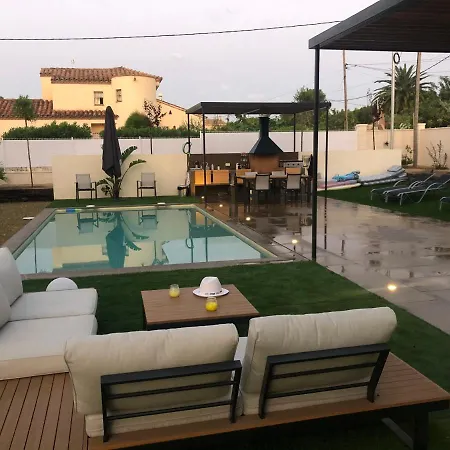 La Casa De La Olivera Luxurious House فيلة Les Tres Cales