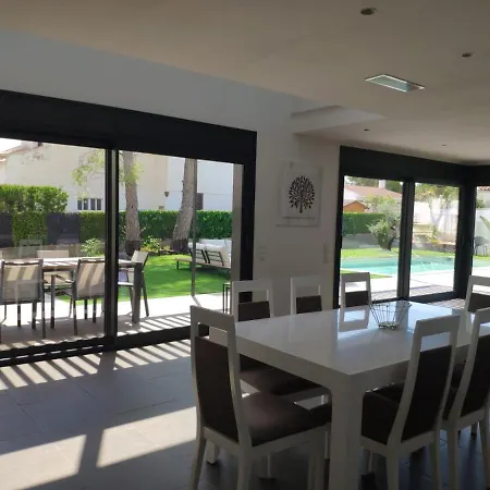 Villa La Casa De La Olivera Luxurious House